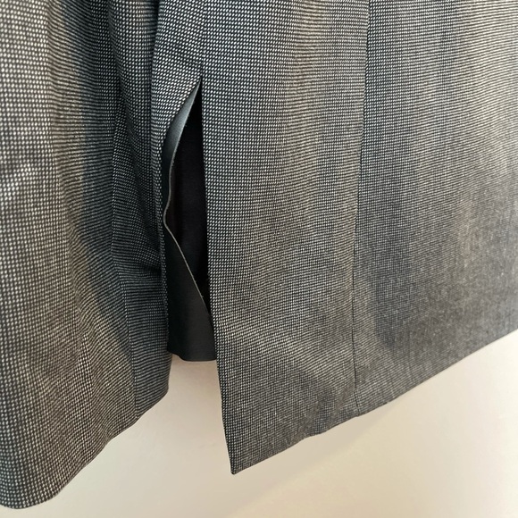 Elie Tahari Gray Leather Detail Blazer - Picture 9 of 9